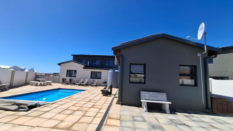 3 Bedroom Property for Sale in Witsand Western Cape